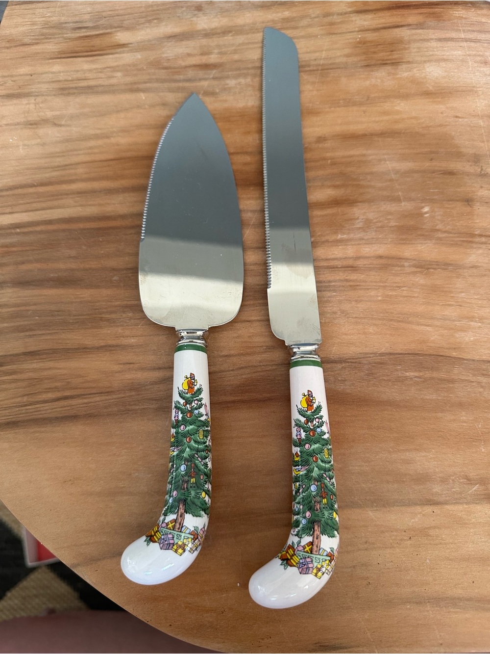 Spode Christmas Tree Ceramic Handle Cake Knife and Server Set